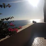Dammusi A-mare * Pantelleria