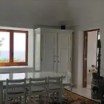 Dammusi A-mare Pantelleria