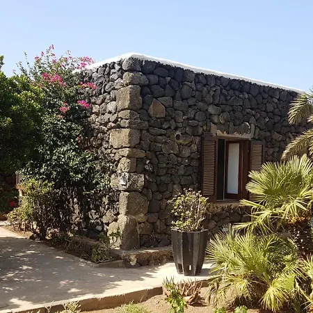 Dammusi A-mare Apartament *